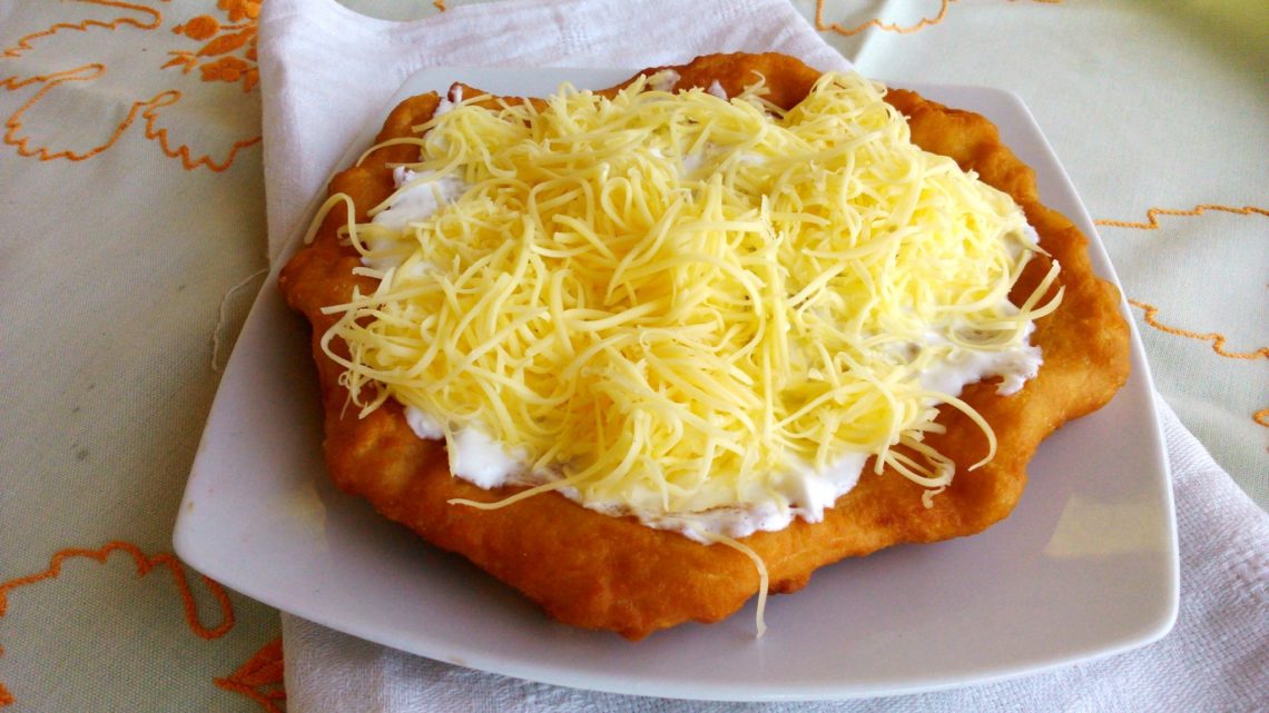 Sehr lecker: Ungarische langos Sehr lecker: Ungarische langos